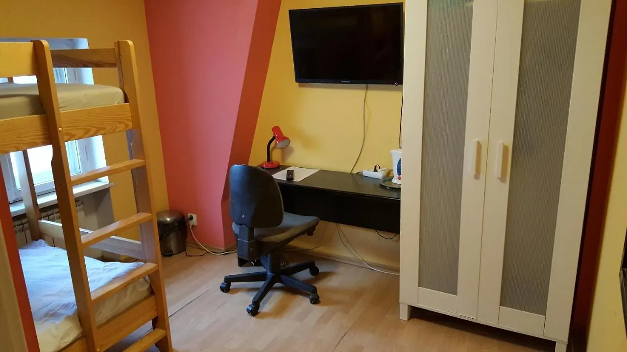 Hostel Poznań Petit 0*,